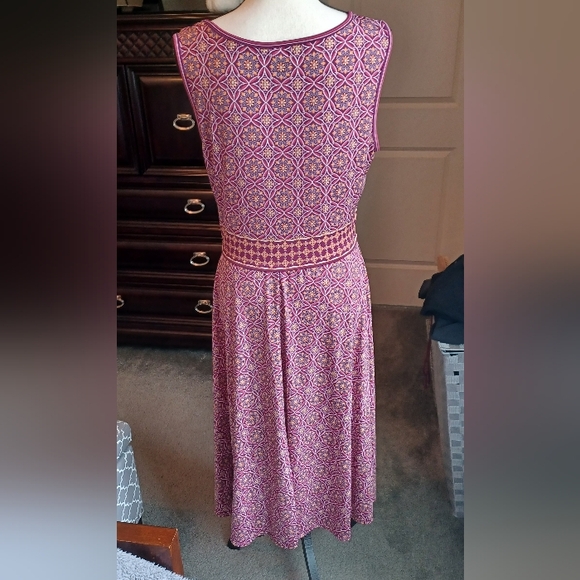 Max Studio sleeveless dress - Picture 3 of 3